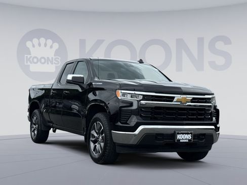 Used 2023 Chevrolet Silverado 1500 LT AWD/4WD image 10