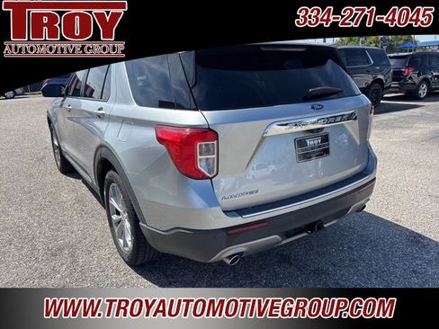 Used 2021 Ford Explorer Limited w/ Equipment Group 301A image 18