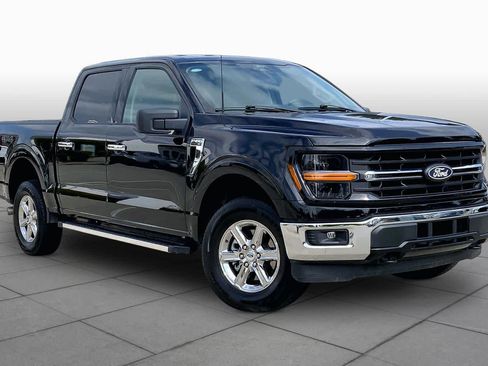 Used 2025 Ford F150 XLT w/ Equipment Group 301A Standard AWD/4WD image 3