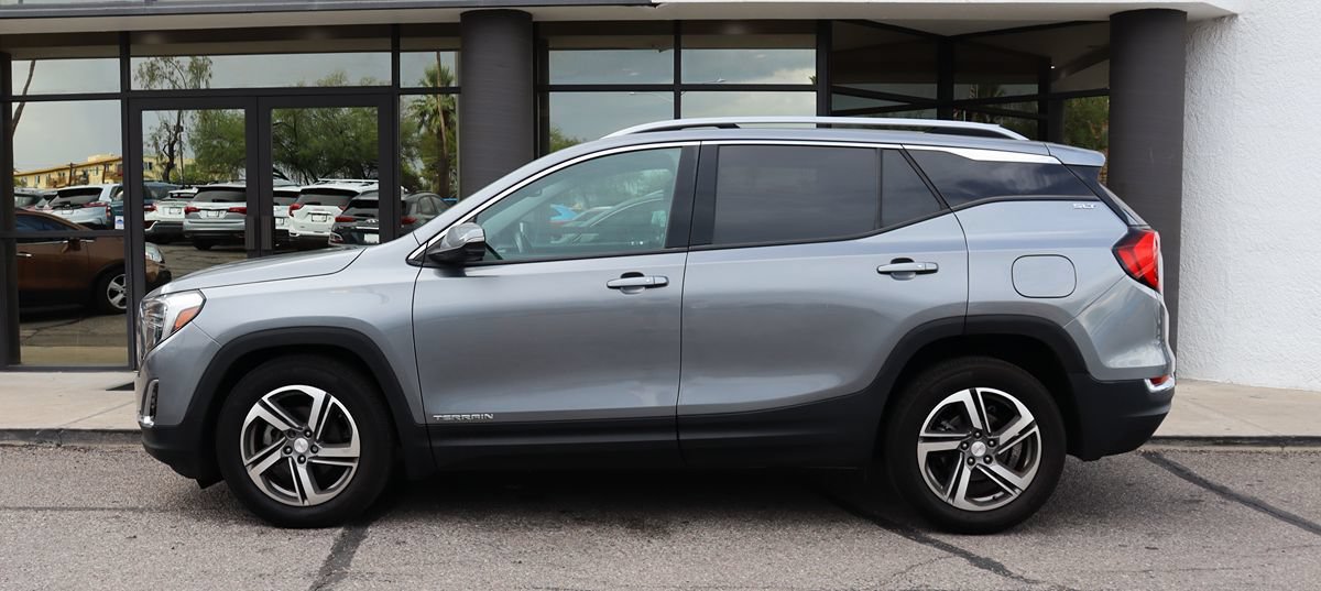 Used 2020 GMC Terrain SLT FWD image 8