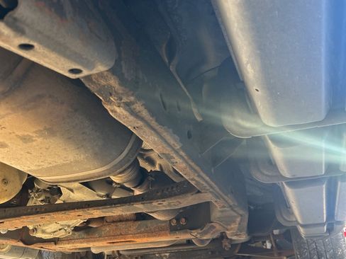 Used 2011 Chevrolet Tahoe LT image 21