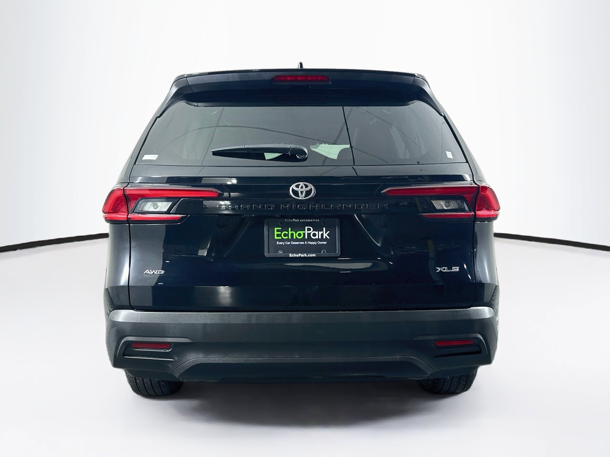 Used 2025 Toyota Grand Highlander AWD image 7
