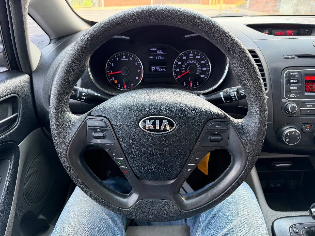 Used 2015 Kia Forte LX w/ Protection Package FWD image 17