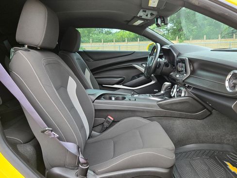 Used 2016 Chevrolet Camaro LT w/ RS Package image 25