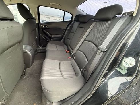 Used 2016 MAZDA MAZDA3 i Sport w/ Preferred Equipment Package image 13