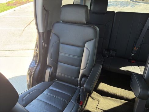 Used 2017 GMC Yukon Denali w/ Open Road Package image 43