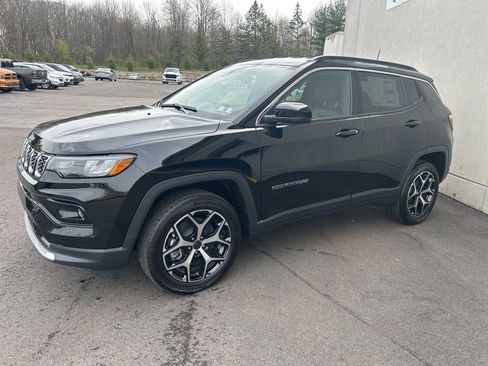 New 2026 Jeep Compass Limited AWD/4WD image 2