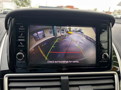 Used 2020 Mitsubishi Eclipse Cross ES image 25