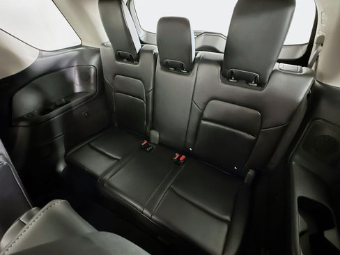 Used 2024 Nissan Pathfinder SL w/ SL Premium Package image 25