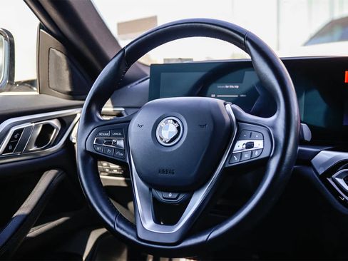 Used 2023 BMW i4 eDrive40 image 15