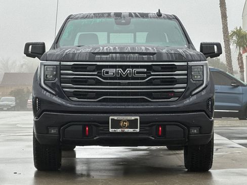 New 2026 GMC Sierra 1500 AT4 w/ LPO, Black Badging Package image 10