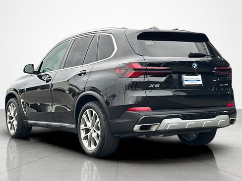 Used 2025 BMW X5 sDrive40i w/ Parking Assistance Package RWD image 3
