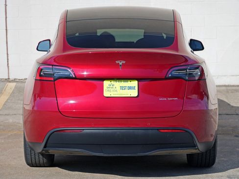 Used 2021 Tesla Model Y Long Range AWD/4WD image 52