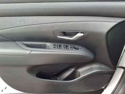 Used 2025 Hyundai Tucson SEL FWD image 25
