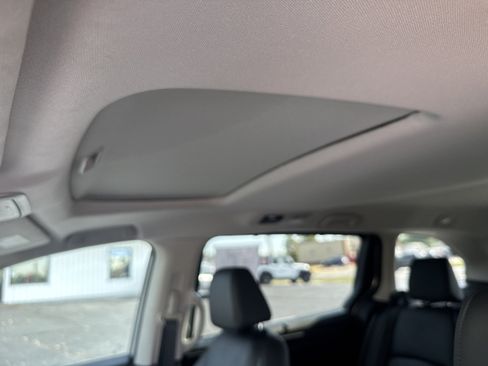 Used 2025 Honda Odyssey EX-L image 5