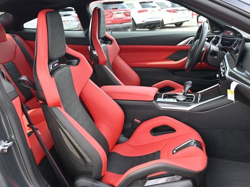 Used 2024 BMW M4 Competition image 19