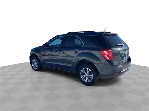 Used 2017 Chevrolet Equinox LT w/ Convenience Package image 6