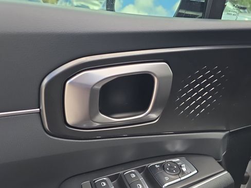 New 2026 Kia Sorento S AWD/4WD image 18