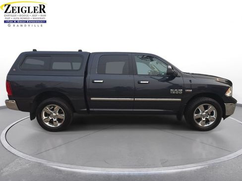 Certified 2018 RAM 1500 Big Horn AWD/4WD image 4