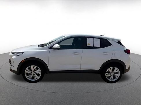 Used 2026 Buick Encore GX Preferred FWD image 9