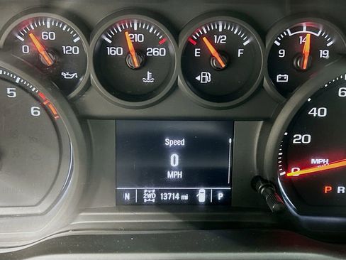 Used 2023 Chevrolet Silverado 1500 Custom image 12