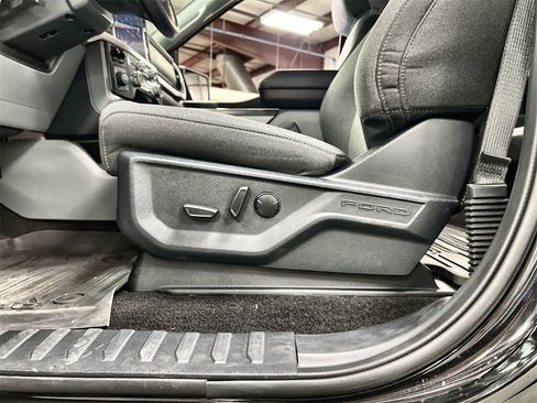 Used 2022 Ford F150 XLT w/ Equipment Group 302A High image 12