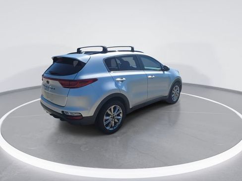 Used 2022 Kia Sportage Nightfall Edition w/ Nightfall Fwd Premium Package image 8