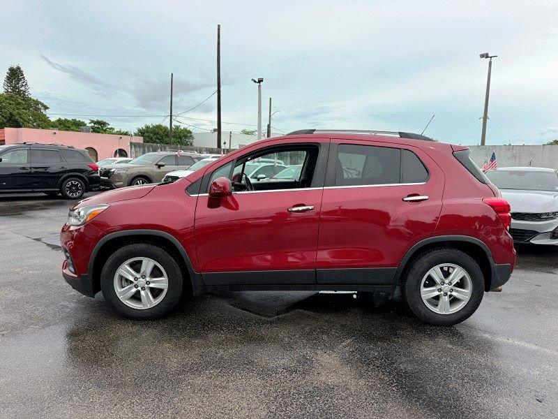 Used 2020 Chevrolet Trax LT w/ LT Convenience Package FWD image 8