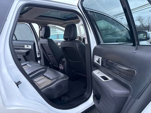 Used 2009 Lincoln MKX AWD image 15