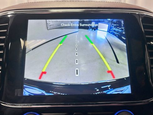 Used 2021 Jeep Grand Cherokee Overland image 16