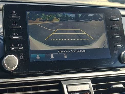 Used 2019 Honda Accord Sport image 18