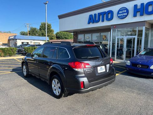 Used 2010 Subaru Outback 2.5i Premium AWD/4WD image 11