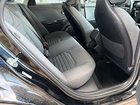 Used 2025 Kia K4 EX FWD image 15
