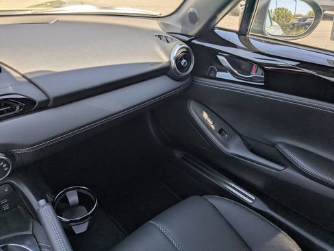New 2026 MAZDA MX-5 Miata Grand Touring RWD image 17