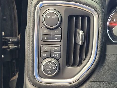 Used 2020 Chevrolet Silverado 3500 LTZ w/ LTZ Convenience Package image 17