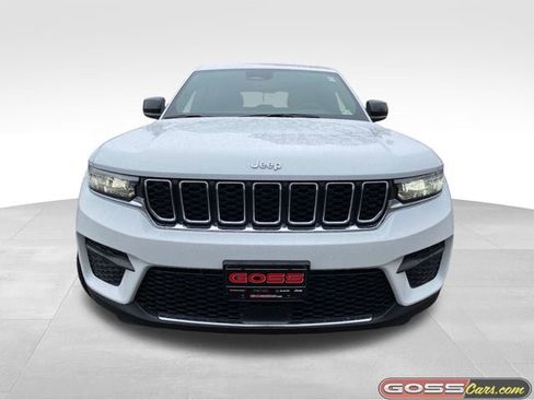 New 2025 Jeep Grand Cherokee Laredo X w/ Luxury Tech Group I image 2