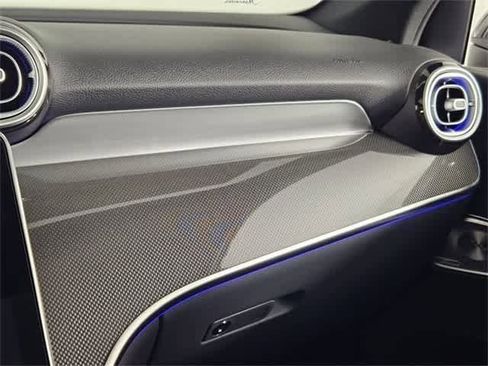 Certified 2025 Mercedes-Benz GLC 300 4MATIC image 76