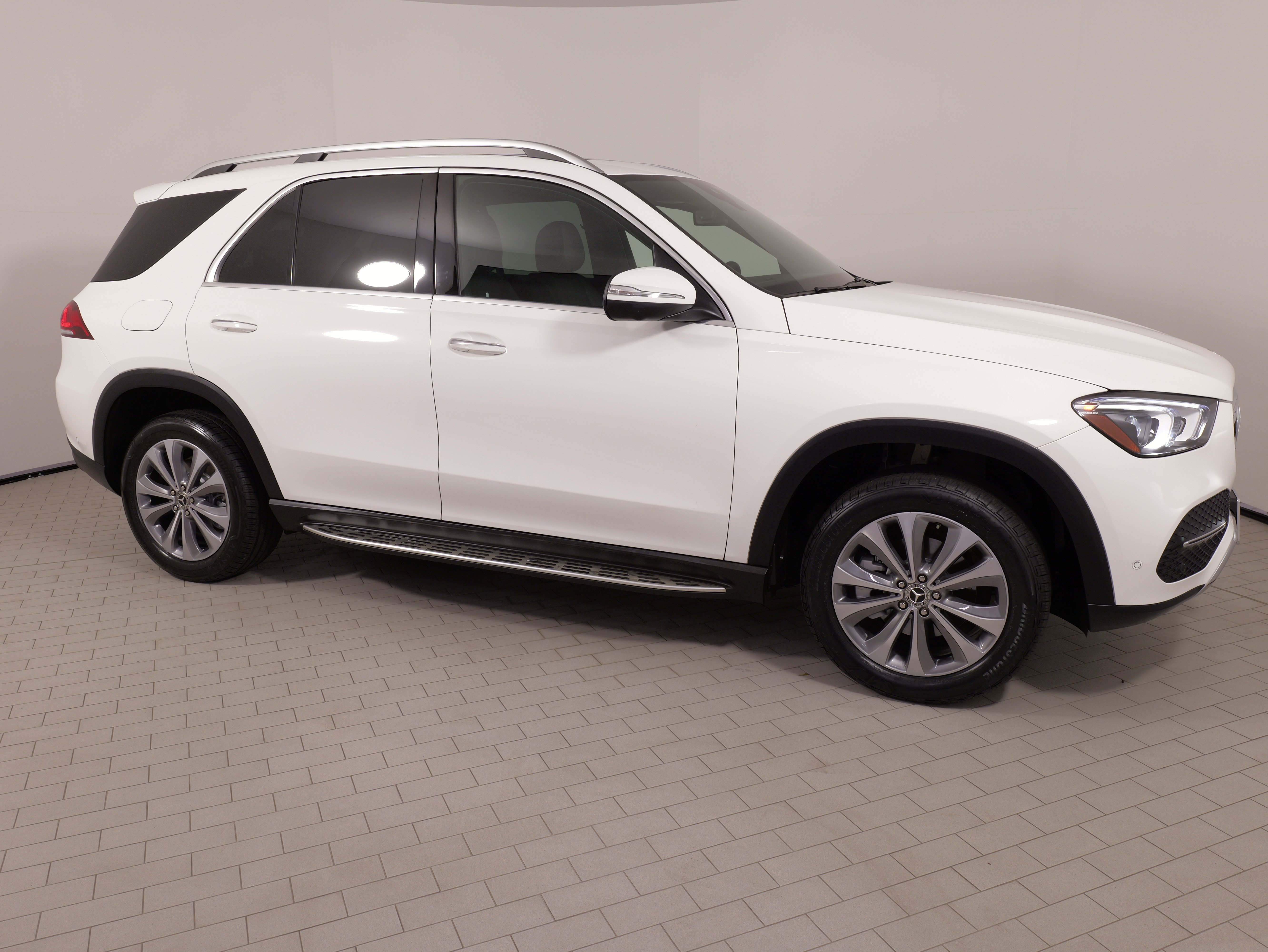 Used 2021 Mercedes-Benz GLE 350 4MATIC image 8