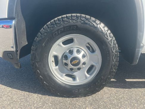 Used 2024 Chevrolet Silverado 2500 W/T w/ WT Convenience Package image 34