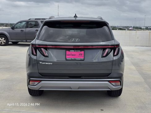 Certified 2025 Hyundai Tucson SEL FWD image 7