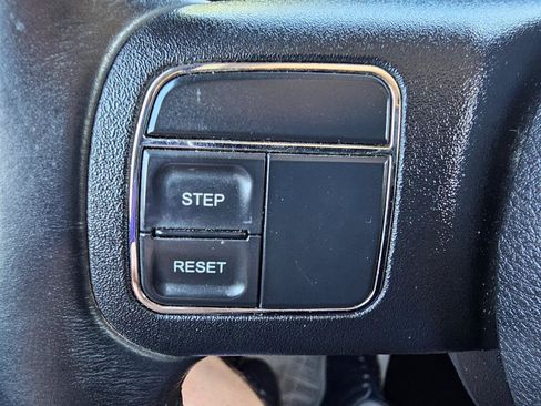 Used 2015 Jeep Wrangler Unlimited Sahara AWD/4WD image 35