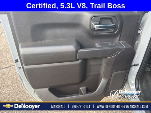 Used 2024 Chevrolet Silverado 1500 Custom Trail Boss image 11
