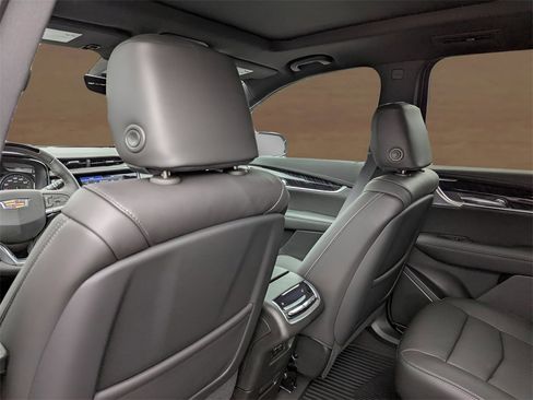 New 2025 Cadillac XT6 Premium Luxury w/ Technology Package image 13