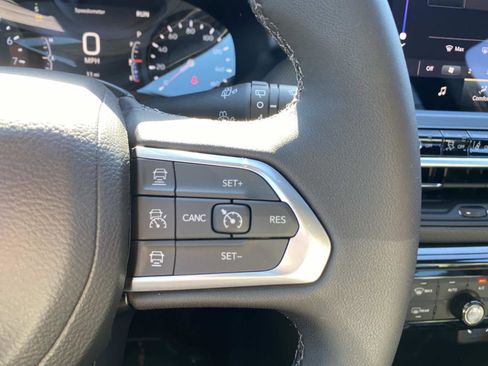 New 2026 Jeep Compass Limited image 14