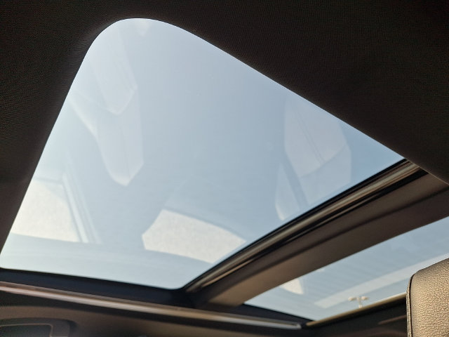Used 2025 Toyota Camry XSE FWD image 13