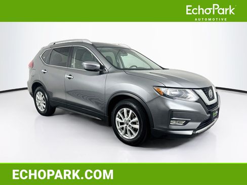 Used 2019 Nissan Rogue SV FWD image 1