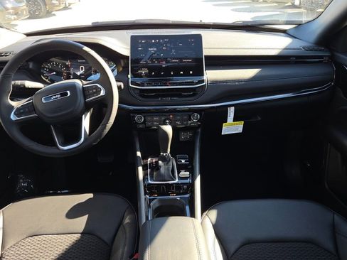 New 2026 Jeep Compass Latitude w/ Sun and Sound Group image 20