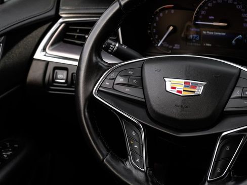 Used 2019 Cadillac XT5 Luxury image 14