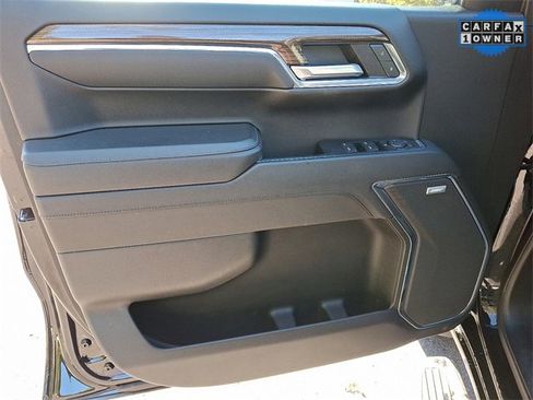 Used 2024 Chevrolet Silverado 1500 LT Trail Boss w/ LT Trail Boss Premium Package image 9