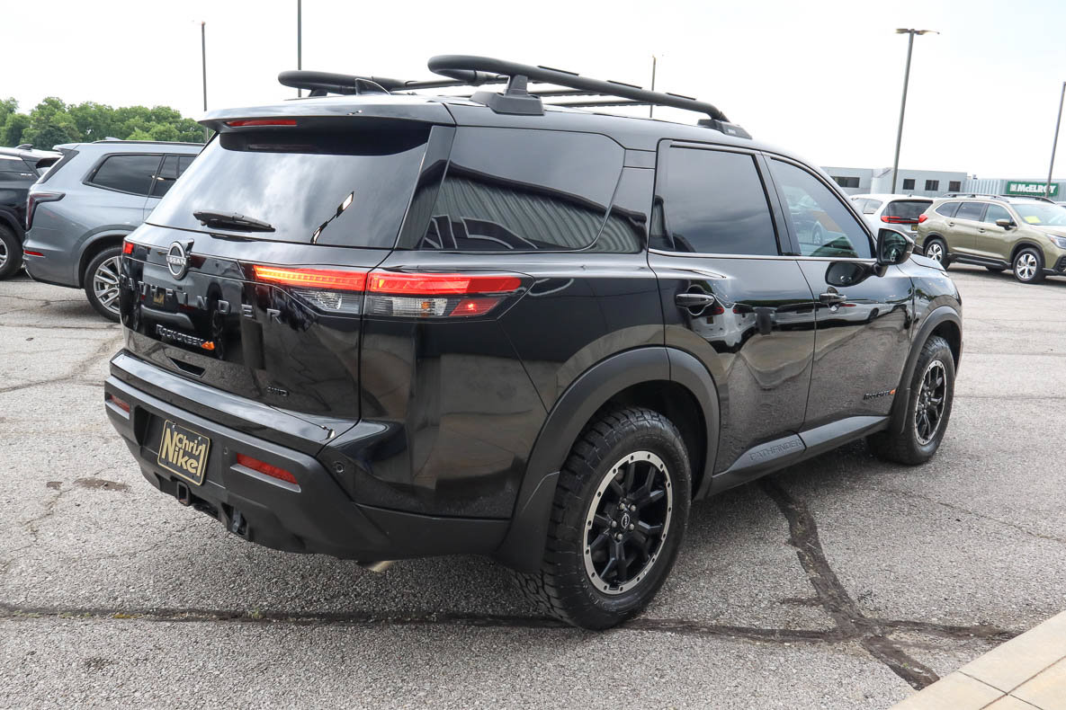Used 2025 Nissan Pathfinder Rock Creek AWD/4WD image 4